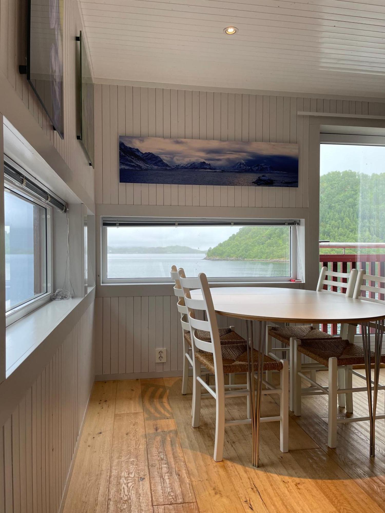 Vesteralen Apartment Bo i Vesteralen ภายนอก รูปภาพ