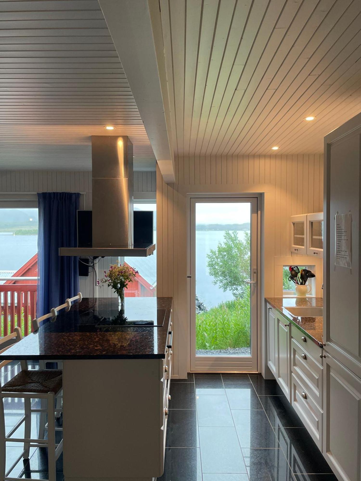 Vesteralen Apartment Bo i Vesteralen ภายนอก รูปภาพ