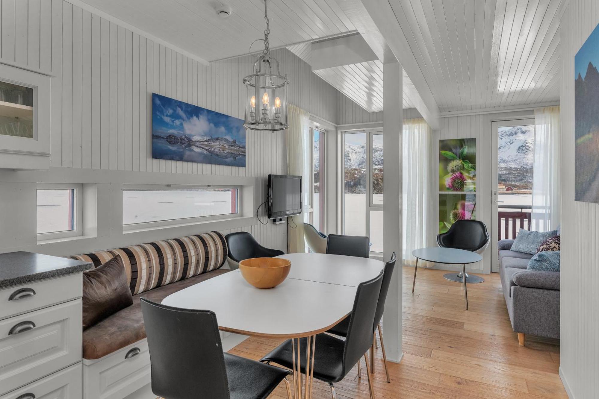 Vesteralen Apartment Bo i Vesteralen ภายนอก รูปภาพ