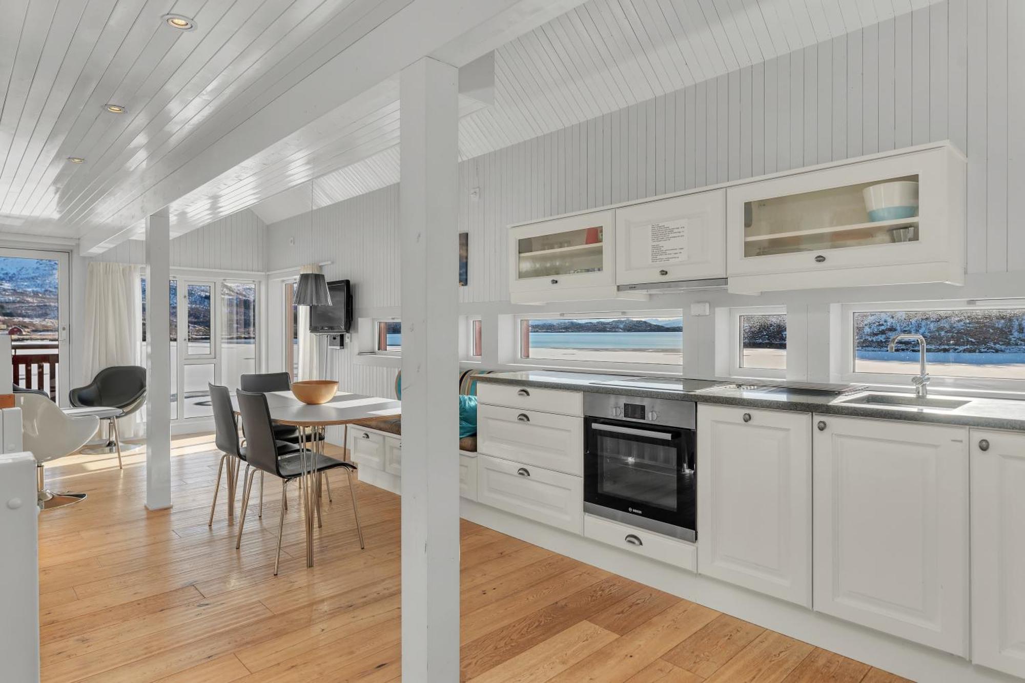 Vesteralen Apartment Bo i Vesteralen ภายนอก รูปภาพ