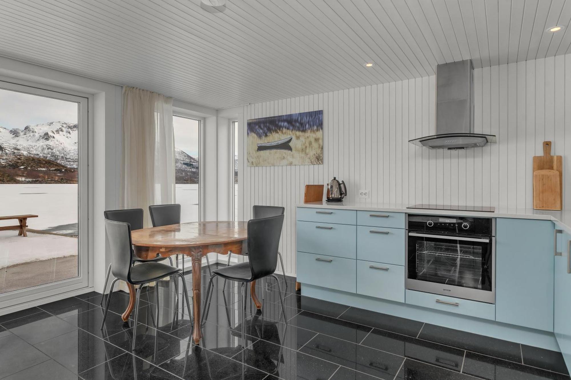 Vesteralen Apartment Bo i Vesteralen ภายนอก รูปภาพ